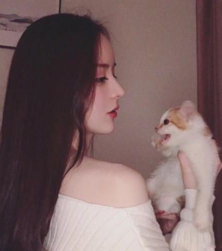 【付费独家】《浮灯灿烂一朝》梁明昭