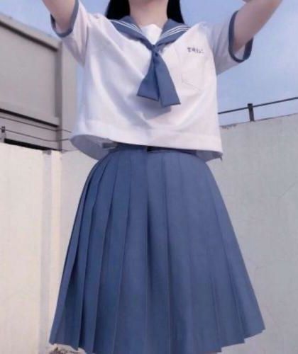 《名利场人》作者：朝小诚