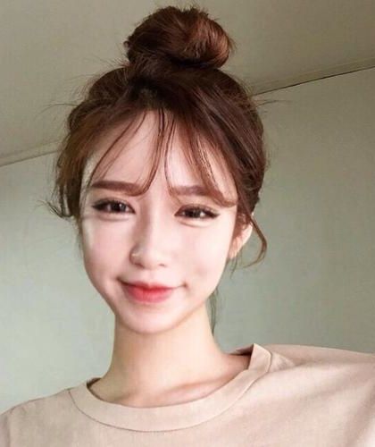 《抱上游戏角色大腿后》作者：抗病毒口服液