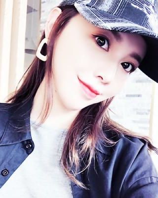 [完结by番外]《无法落地的脚（1v1 太监受、体型差）》作者：再吃亿碗