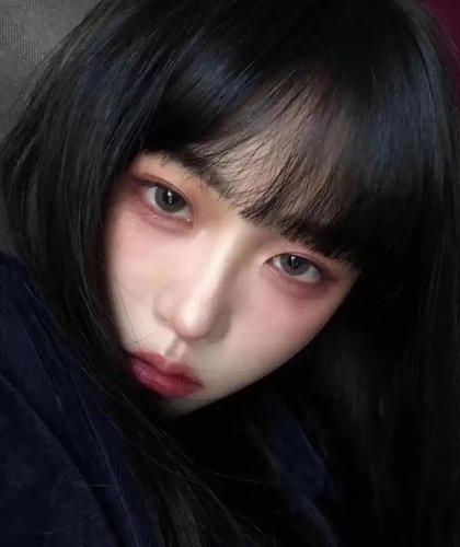 《全民求生，但我只是个幼崽啊》作者：萝卜咕咕